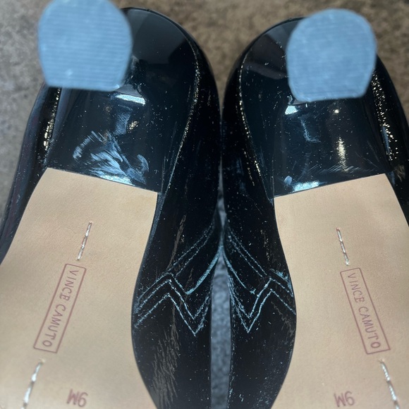 Vince Camuto Black Dress Bootie, Size 9 EUC - Picture 7 of 8